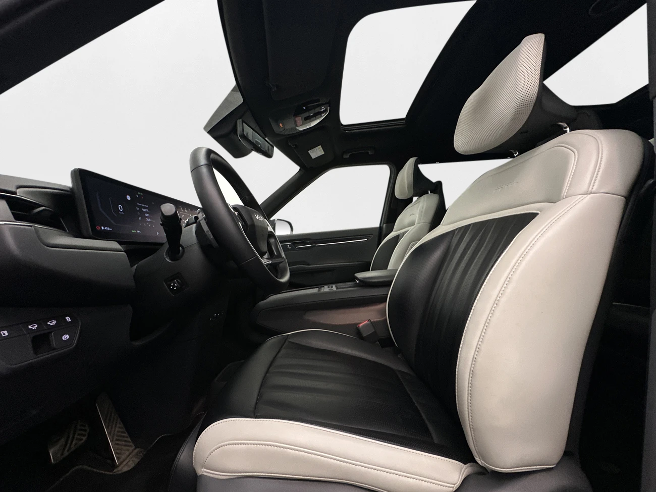 Kia EV9 9.8 kWh* GT-Line* 7-sits* CCS* Pano* 360 - изображение 9
