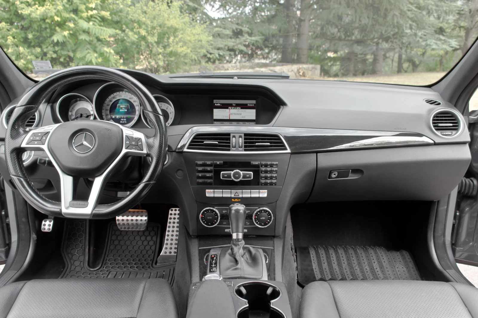 Mercedes-Benz C 350 AMG 4Matic - изображение 10