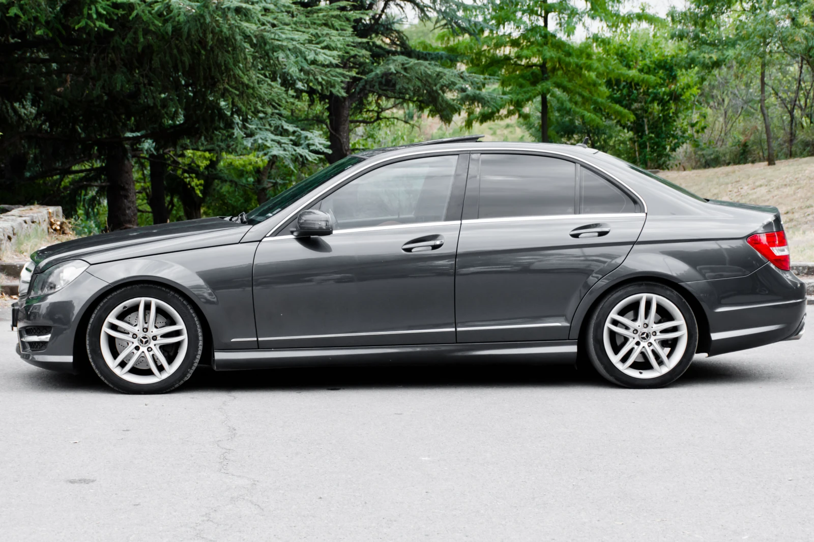 Mercedes-Benz C 350 AMG 4Matic - изображение 4