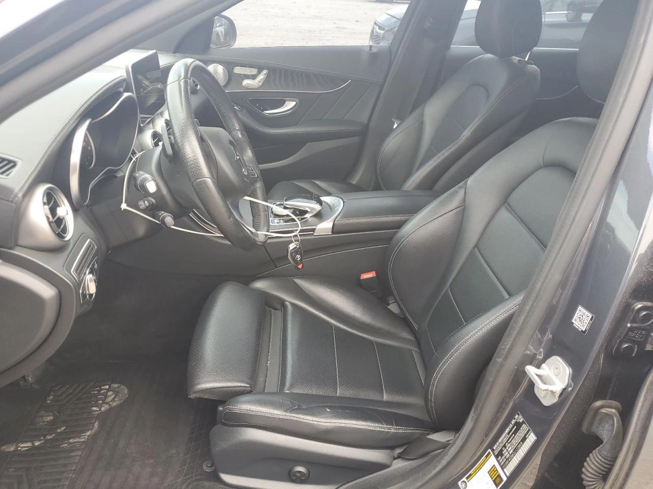 Mercedes-Benz C 300 4MATIC - изображение 7
