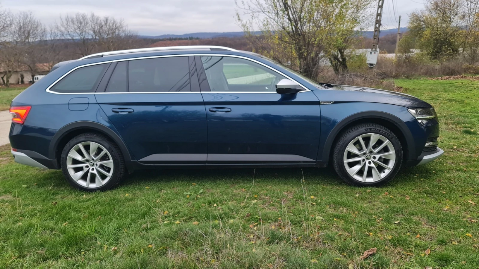 Skoda Superb Scout - изображение 2