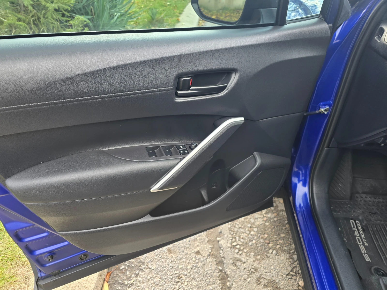 Toyota Corolla Cross Hybrid 2.0i 4x4 | Mobile.bg � ����������� 15