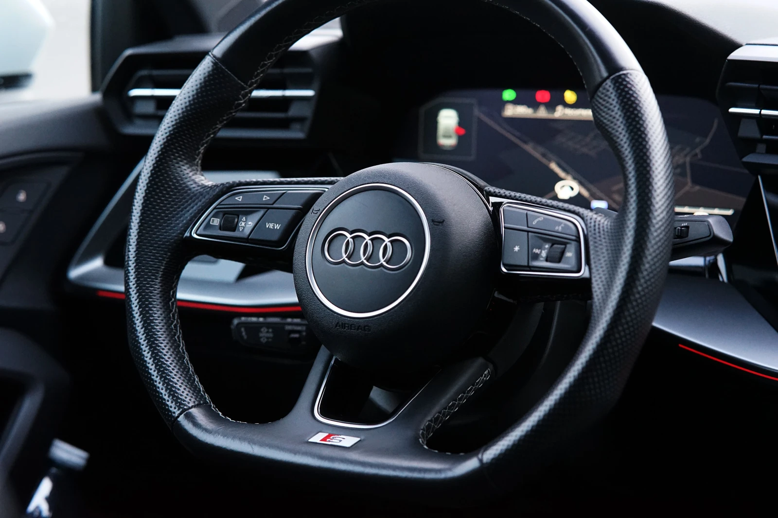 Audi A3 S line MATRIX - изображение 8