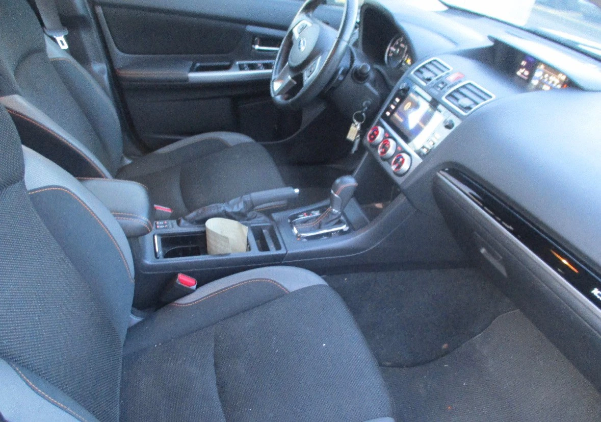 Subaru XV 2.0I AWD Фейс - изображение 2