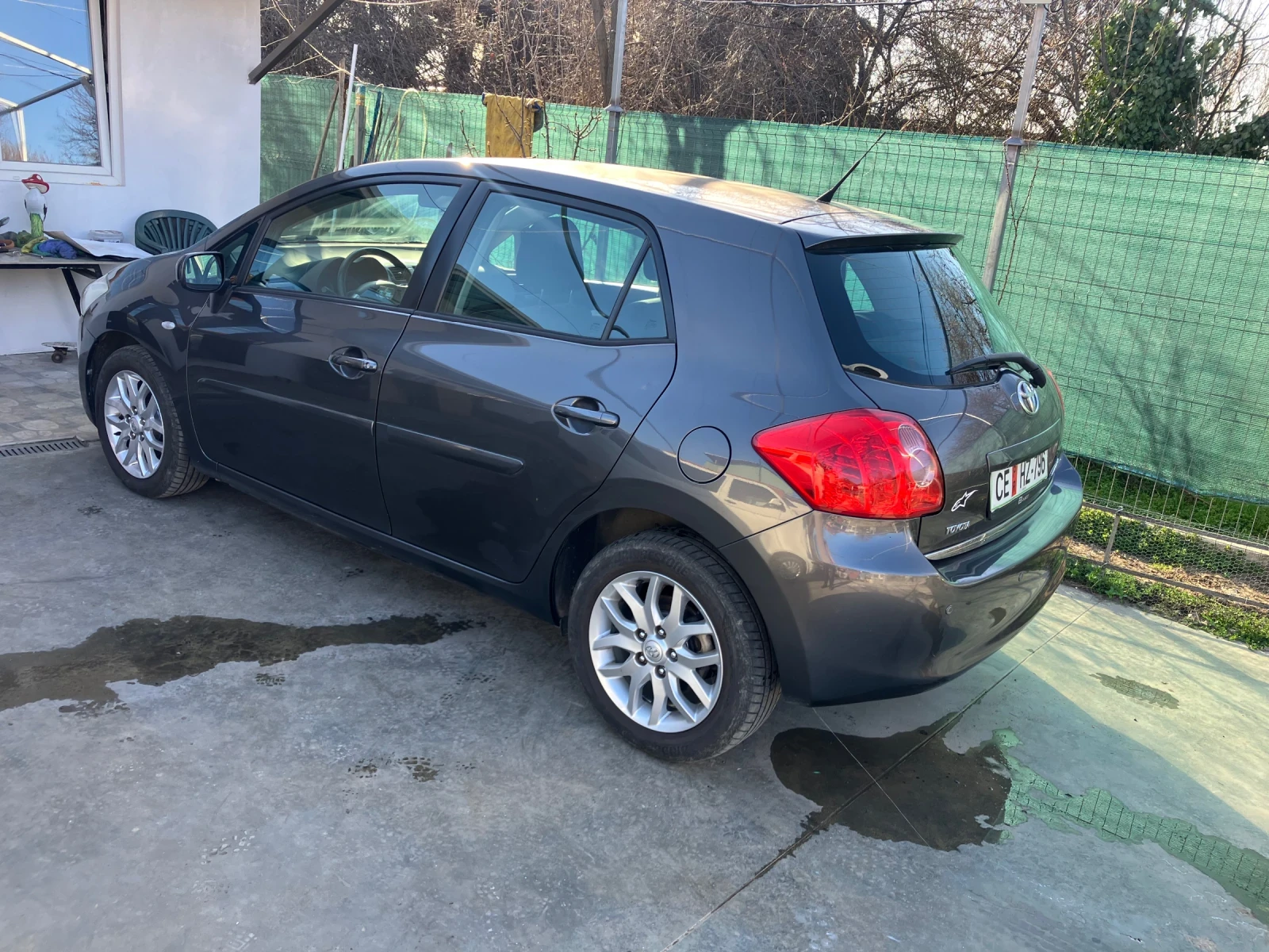 Toyota Auris 1.6/Отличен, снимка 3 - Автомобили и джипове - 53799905