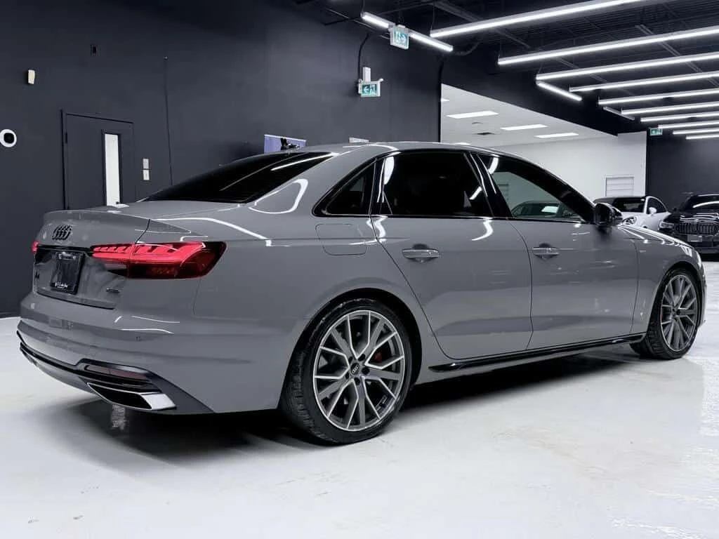 Audi A4 * PRESTIGE| TECHNIK| S LINE| 360CAM| BSM| LKA| B&O, снимка 4 - Автомобили и джипове - 54126248