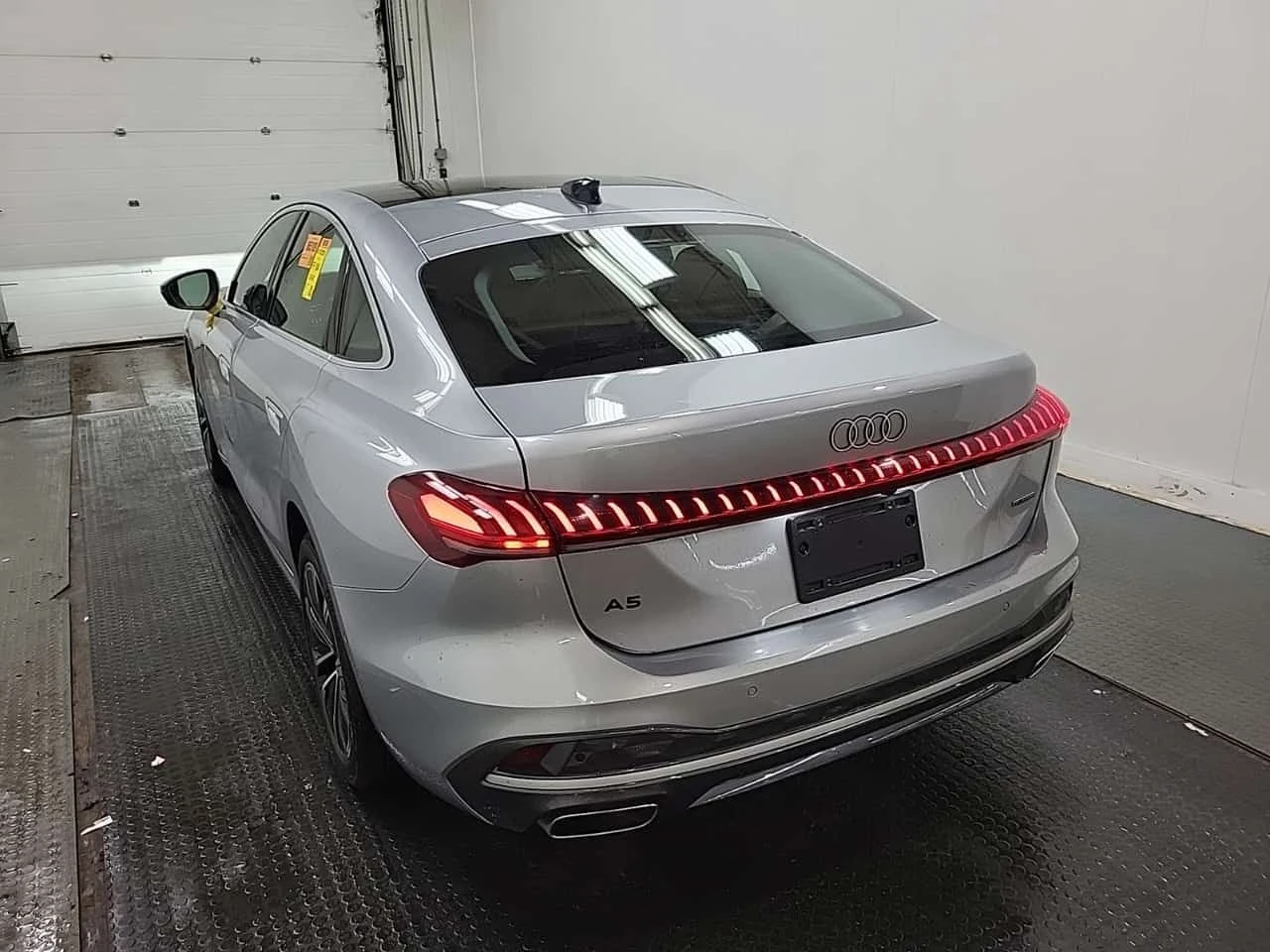 Audi A5 * Progressiv * 2 �����* ������* KEYLESS*  | Mobile.bg � ����������� 4