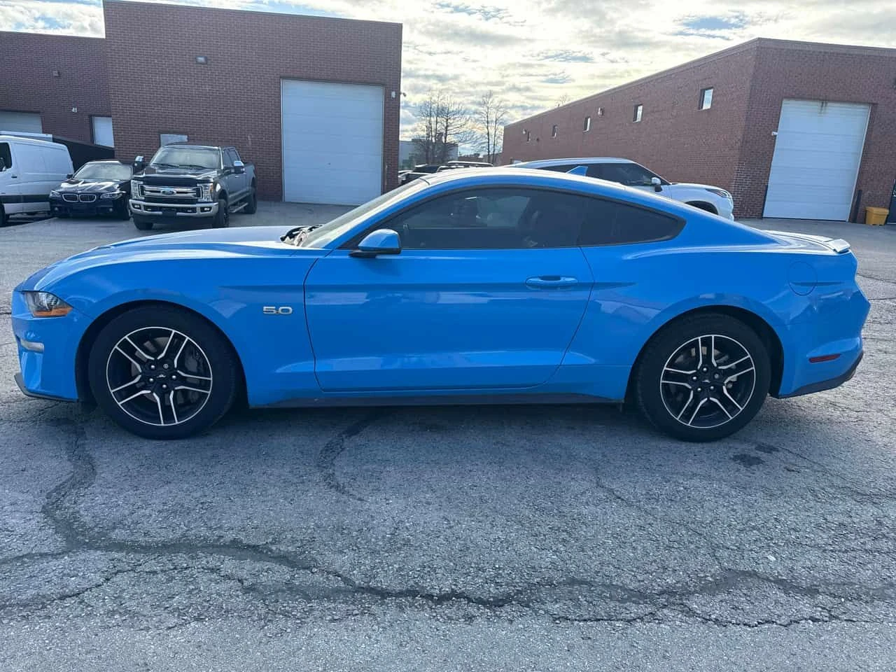 Ford Mustang * GT * CARFAX * ЦЕНА ДО БГ, снимка 2 - Автомобили и джипове - 54379629