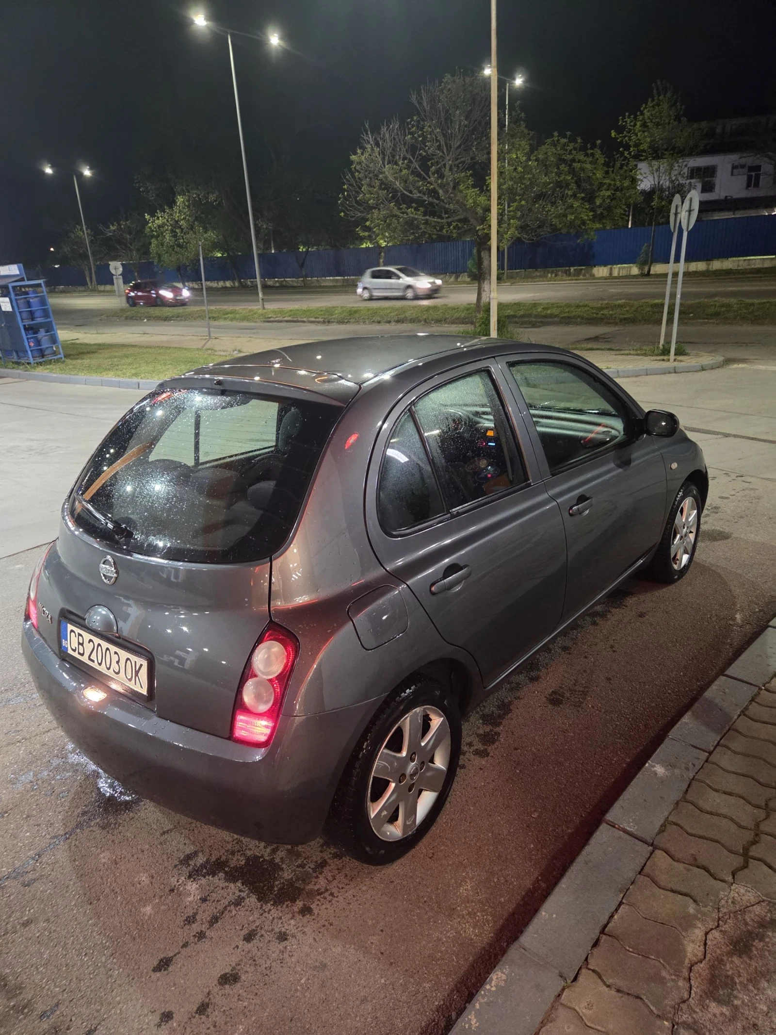 Nissan Micra 1.4 88к.с.безключов достъп, снимка 4 - Автомобили и джипове - 54458439