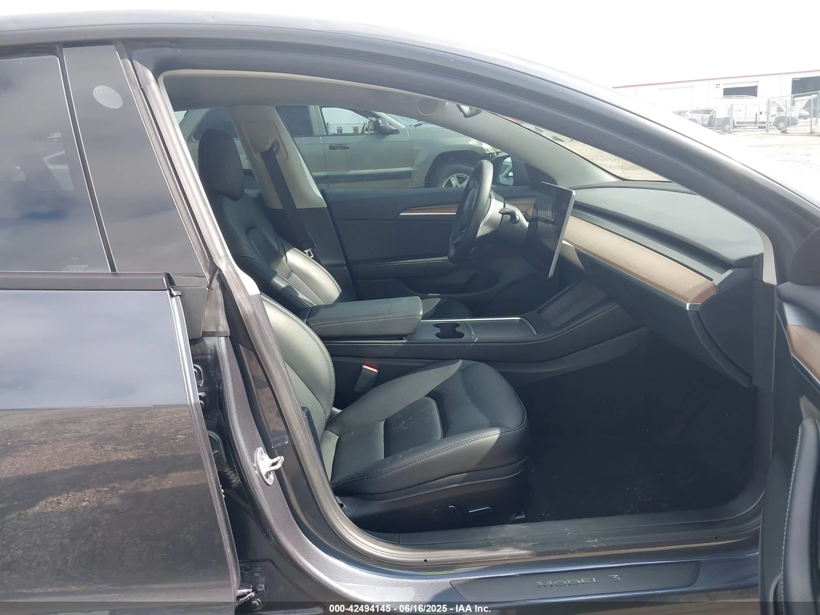 Tesla Model 3 PERFORMANCE DUAL MOTOR ALL-WHEEL DRIVE, снимка 5 - Автомобили и джипове - 54687752