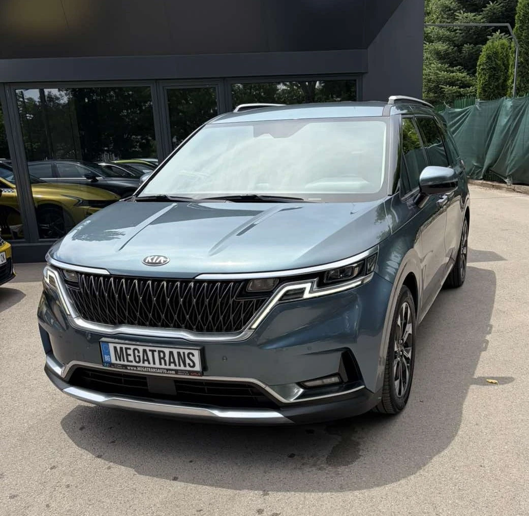 Kia Carnival 2.2 CRDI l Noblesse 8+ 1 ДДС - Налични 2 бр. в БГ, снимка 2 - Автомобили и джипове - 54869428