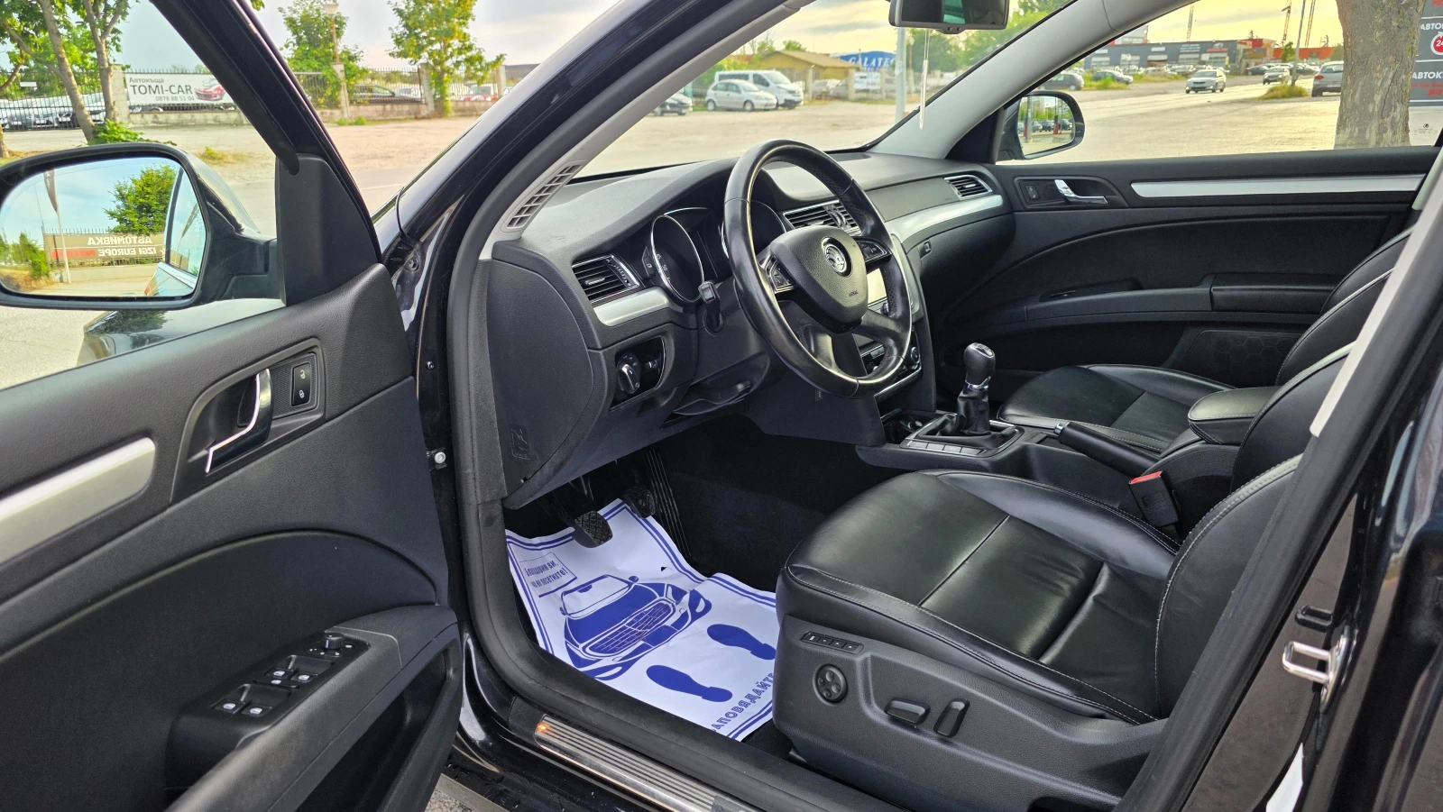 Skoda Superb KATO ЧИСТО НОВ, снимка 6 - Автомобили и джипове - 54991820