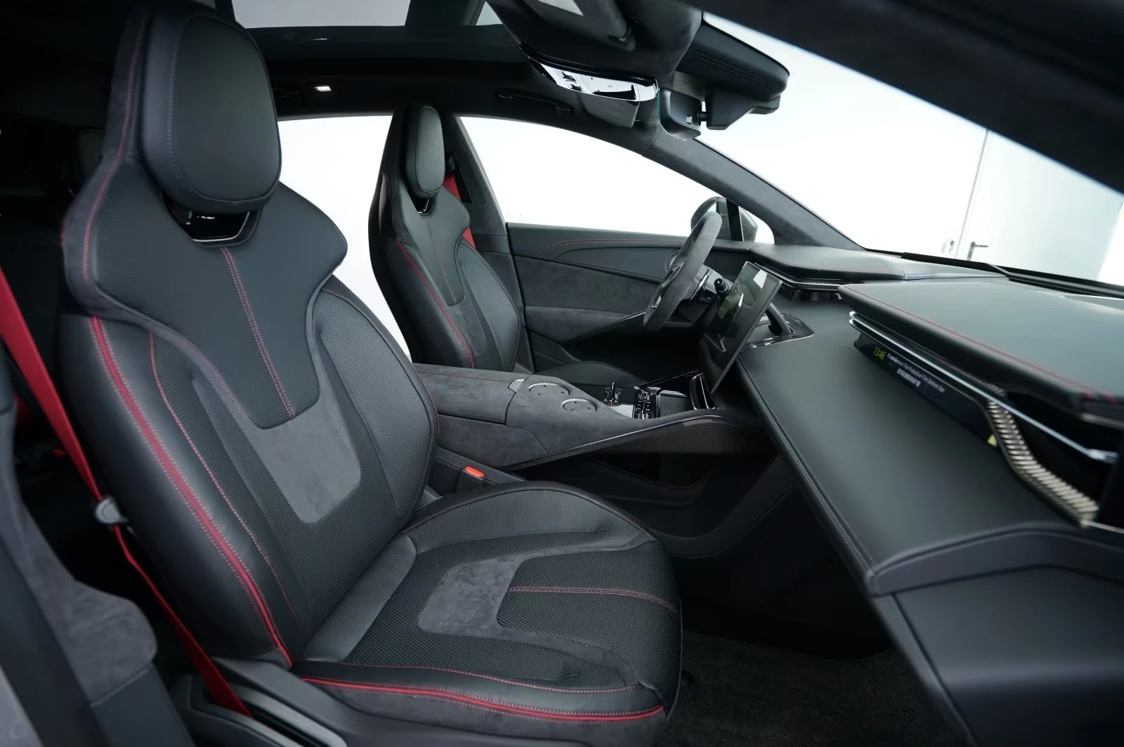Lotus Eletre R/AHK/ACTIVE AERO/PANO, снимка 10 - Автомобили и джипове - 55229417