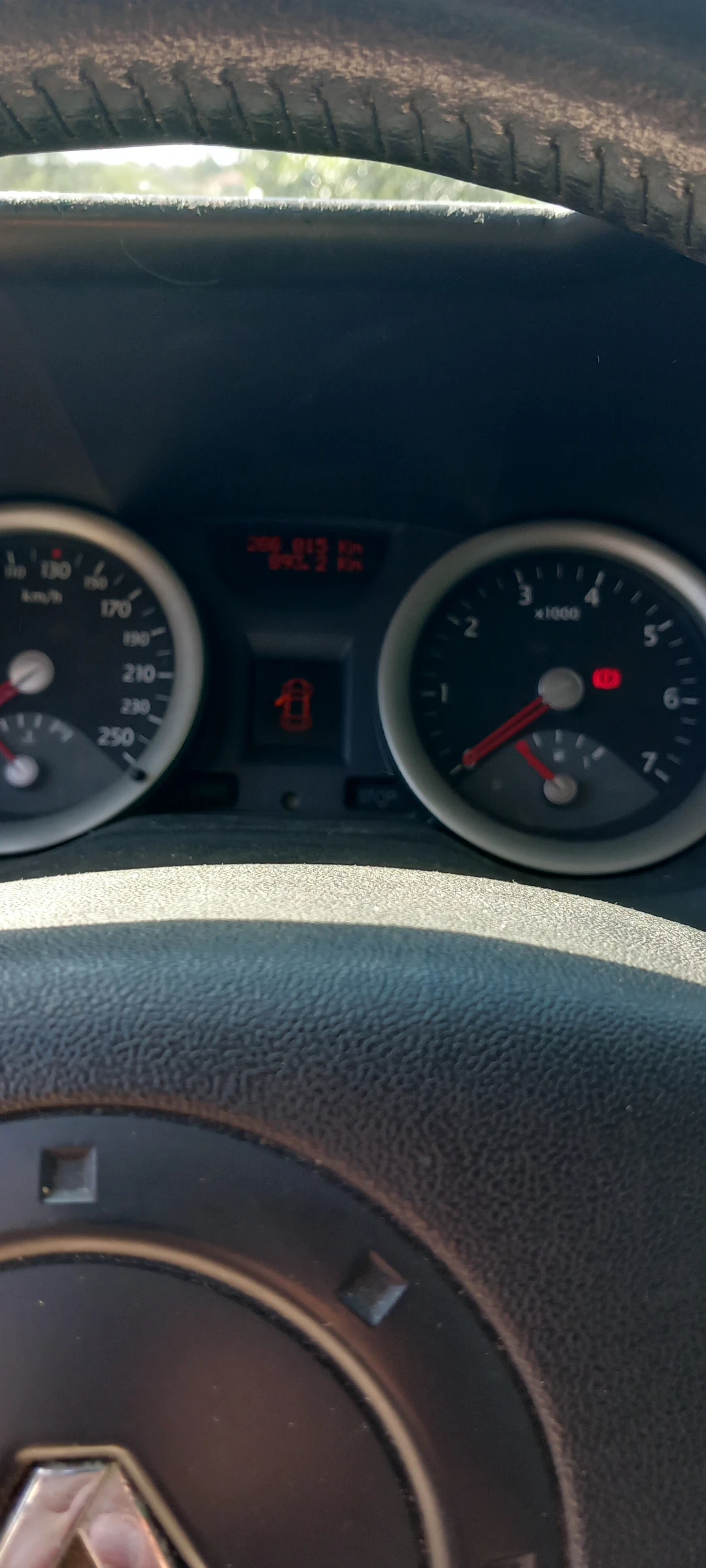Renault Megane Комби, снимка 2 - Автомобили и джипове - 55677825