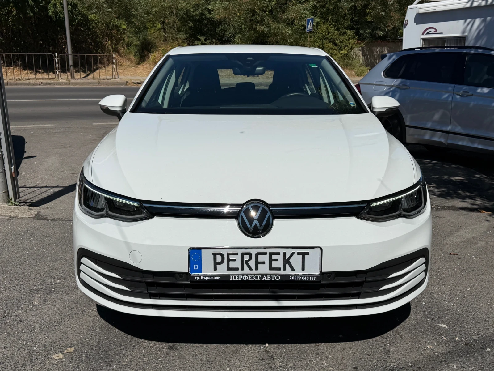 VW Golf 2.0TDI* DSG, снимка 2 - Автомобили и джипове - 56066598