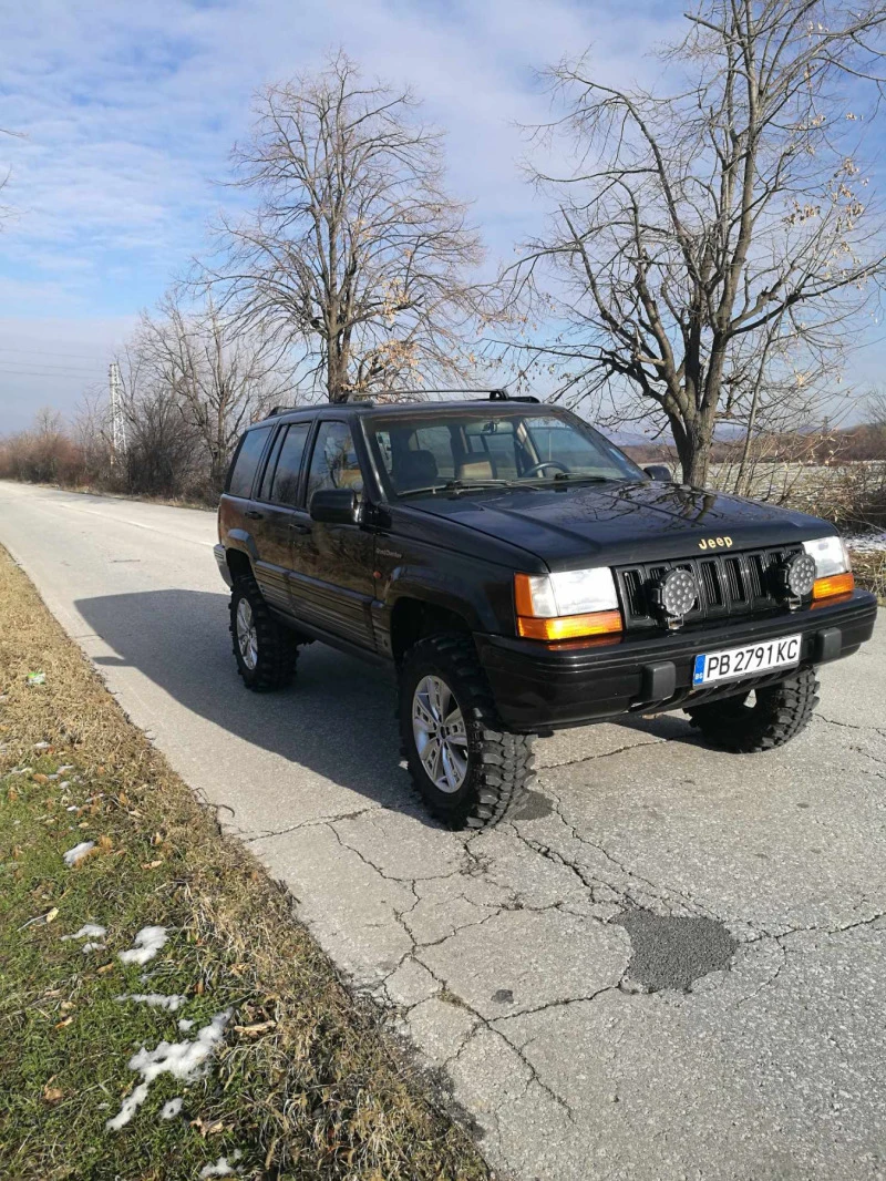 Jeep Grand cherokee, снимка 6 - Автомобили и джипове - 43802927