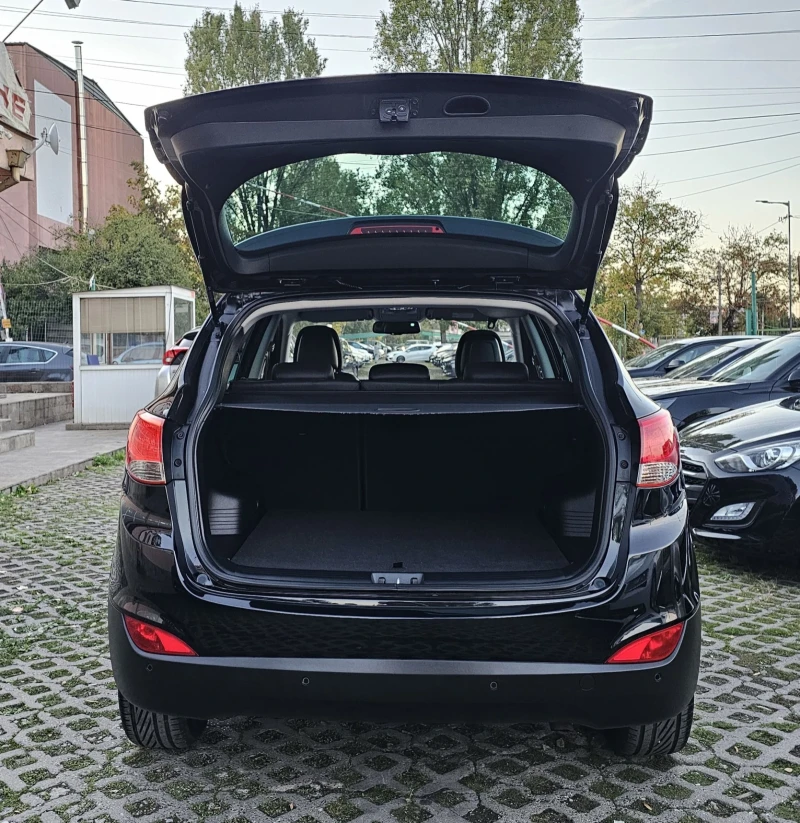 Hyundai IX35 2.0i 4WD Style Камера Подгрев , снимка 10 - Автомобили и джипове - 47440231