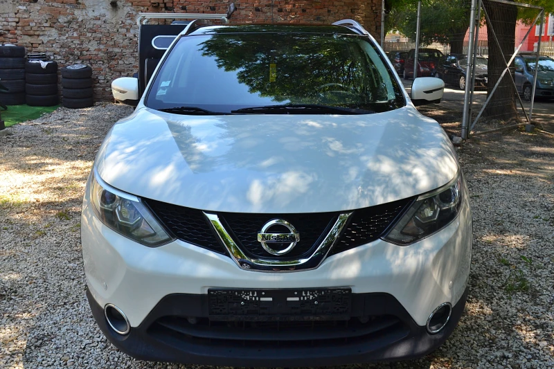 Nissan Qashqai 1.6 dCi Tekna, снимка 3 - Автомобили и джипове - 50551597