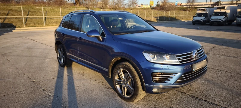 VW Touareg R-Line V6 TDI BMT 4MOTION, снимка 3 - Автомобили и джипове - 52432804