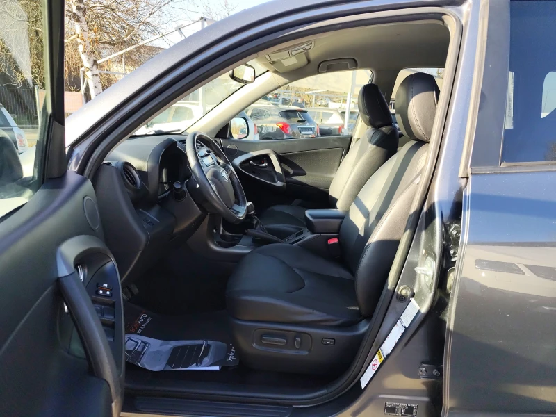 Toyota Rav4 2.2D-4D* 4X4* CROSSOVER* KOЖА* EURO5A* , снимка 7 - Автомобили и джипове - 52801881