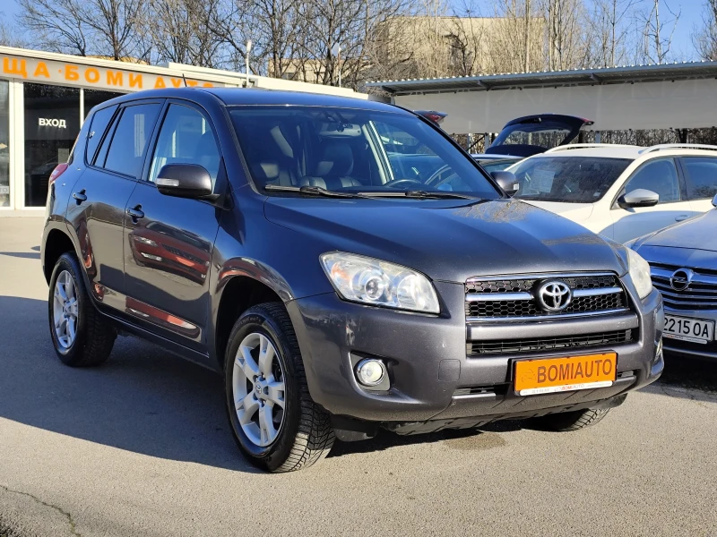 Toyota Rav4 2.2D-4D* 4X4* CROSSOVER* KOЖА* EURO5A* , снимка 3 - Автомобили и джипове - 52801881