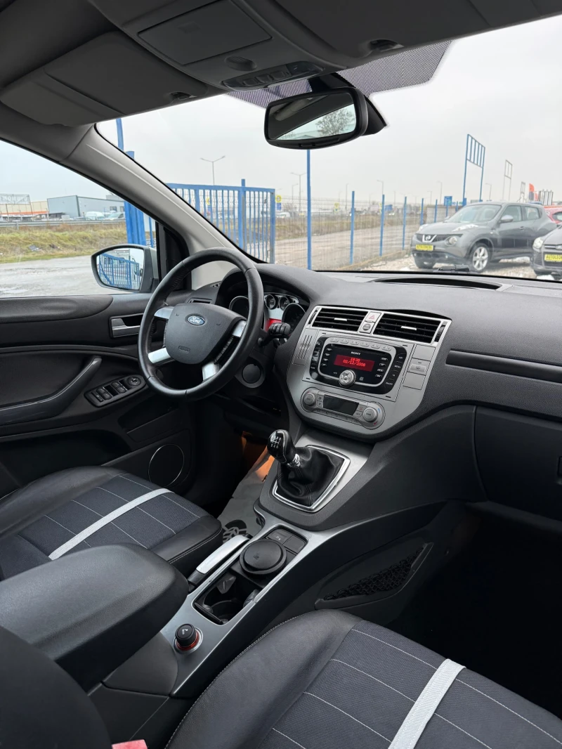 Ford Kuga 2.0 TDCi 4x4, снимка 8 - Автомобили и джипове - 53371880