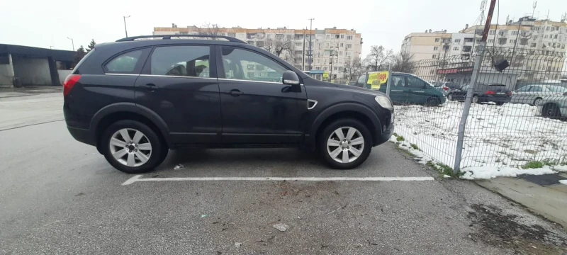 Chevrolet Captiva, снимка 9 - Автомобили и джипове - 53375112