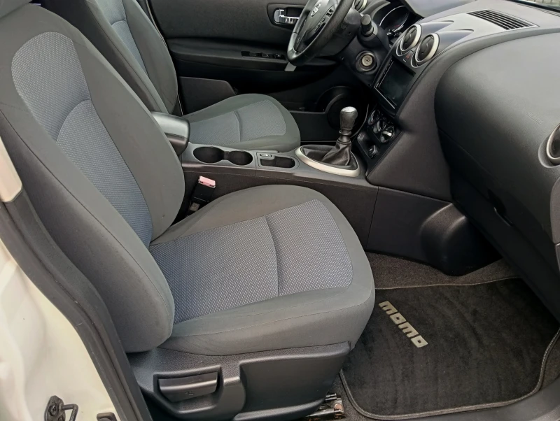 Nissan Qashqai 1.5 DCI, снимка 10 - Автомобили и джипове - 53384537