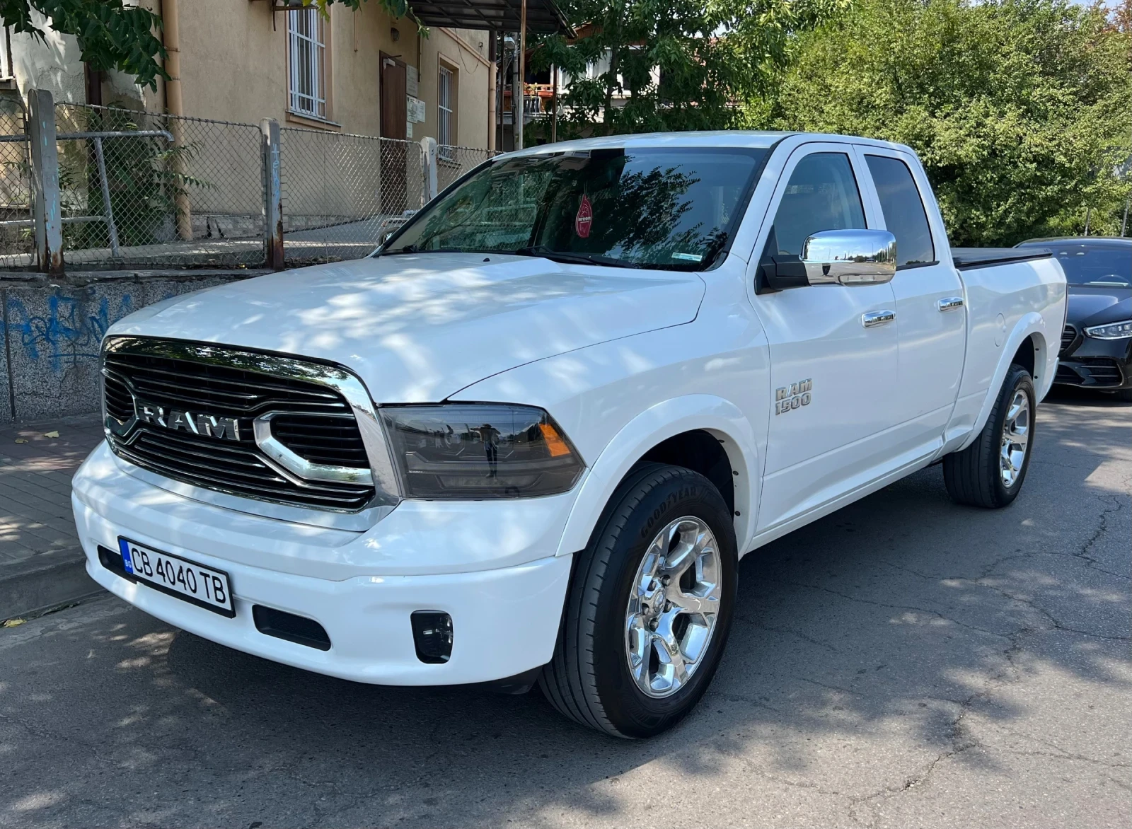 Dodge RAM 1500 3.7 SLT LIMITED 4x4 LPG - изображение 2