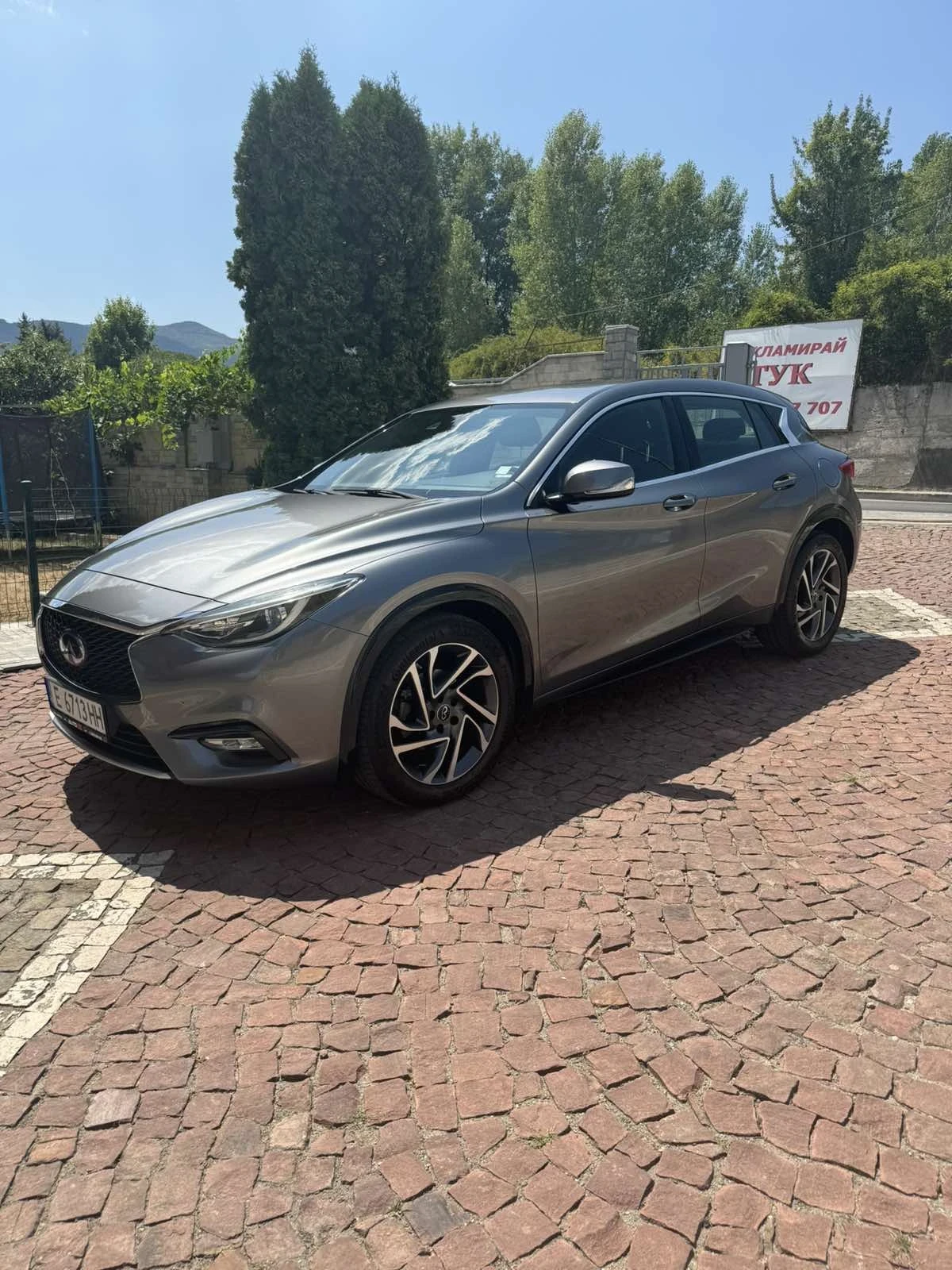 Infiniti Q30  - изображение 2