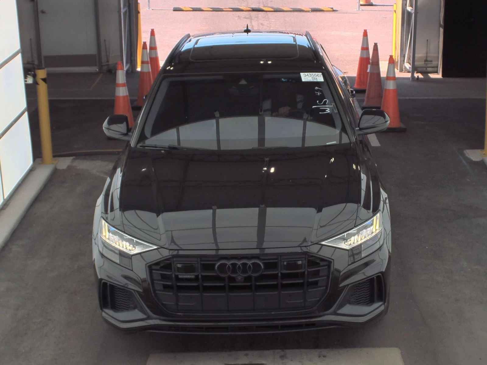 Audi Q8 PRESTIGE S-LINE* Матрикс* Bang&Olufsen 3D* Масаж*  - изображение 2