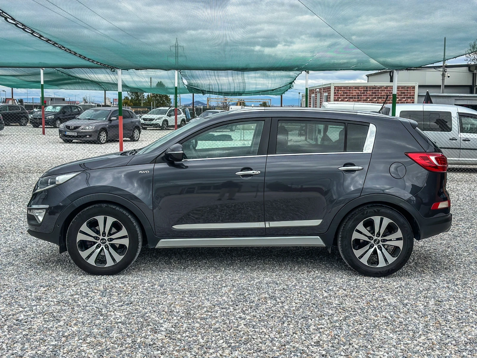 Kia Sportage 2.0 DIESEL 184 КС 4Х4 АВТОМАТ КАМЕРА - изображение 5