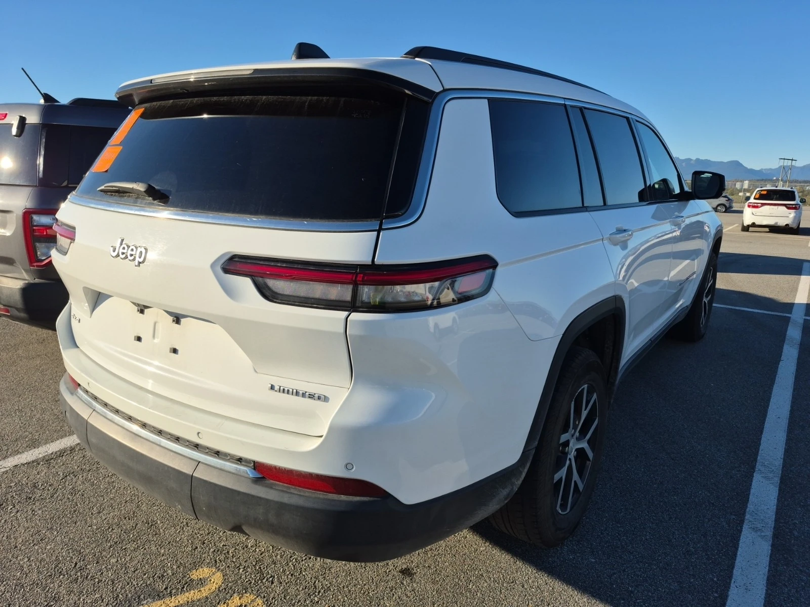 Jeep Grand cherokee LIMITED * * CARFAX * * АВТО КРЕДИТ * *  - изображение 3