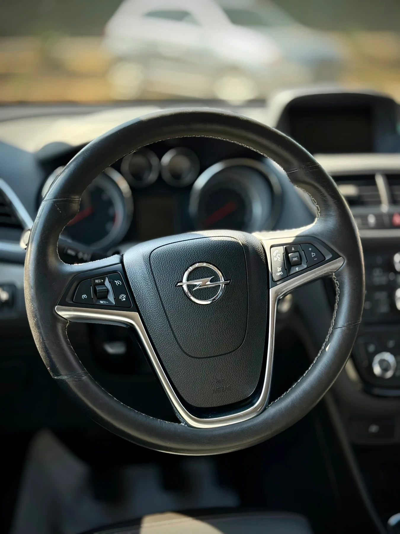 Opel Mokka 1.6 CDTi, снимка 14 - Автомобили и джипове - 55633745