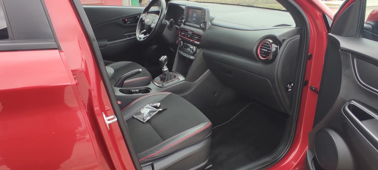 Hyundai Kona КАТО ОТ МАГАЗИНА; УНИКАЛНА-FULL!!!, снимка 9 - Автомобили и джипове - 53968241