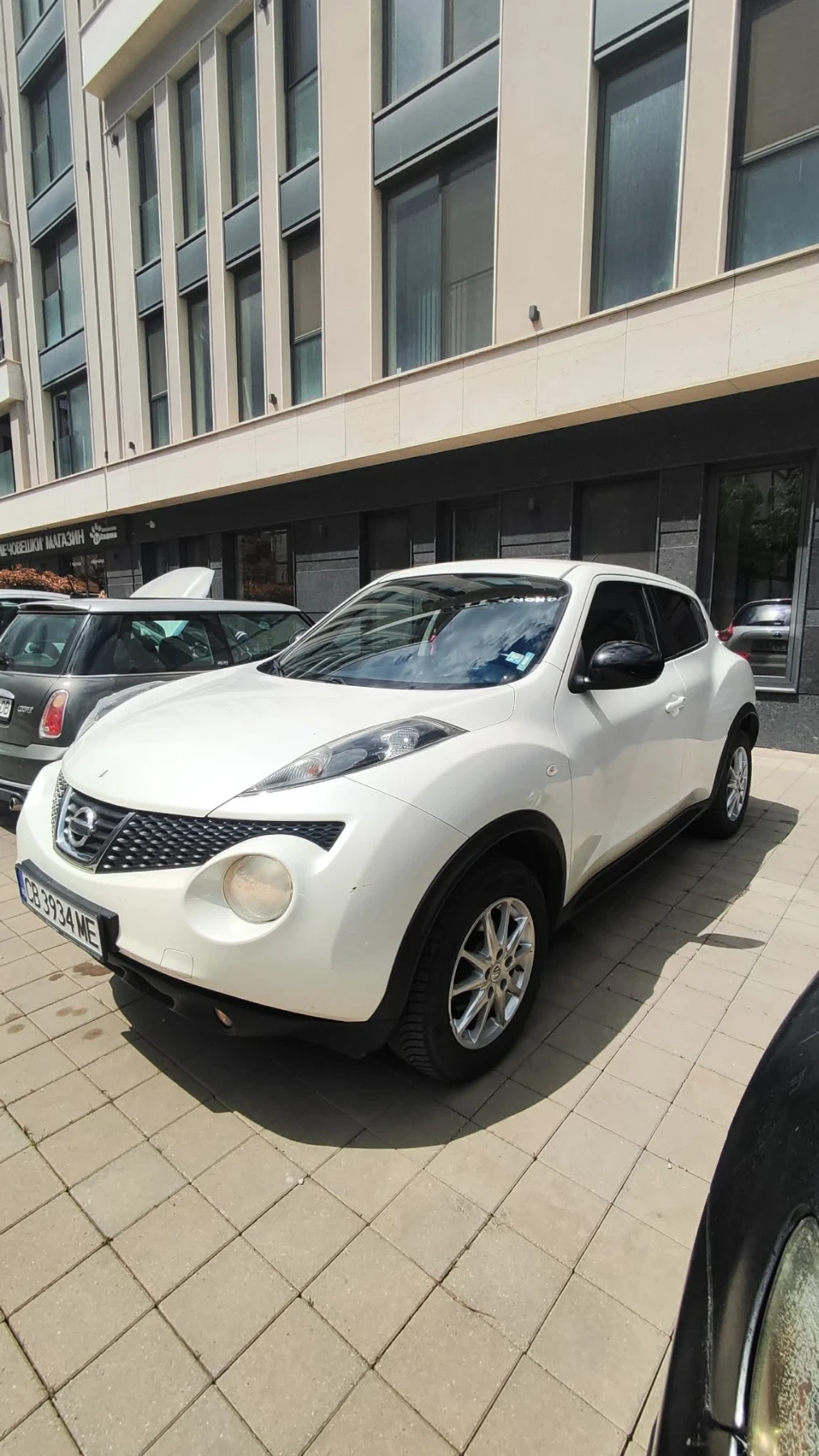 Nissan Juke, снимка 4 - Автомобили и джипове - 54398500