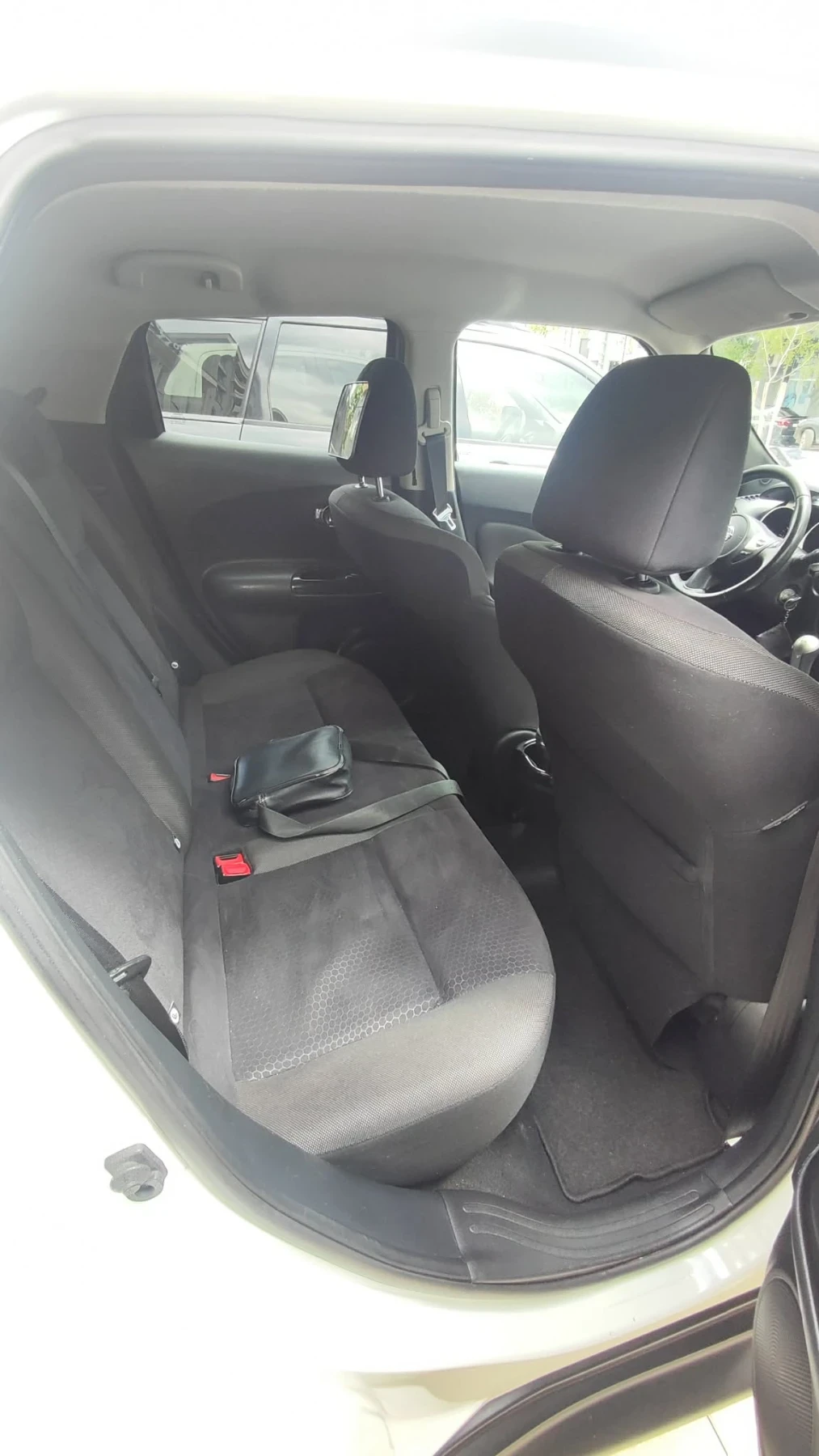Nissan Juke, снимка 9 - Автомобили и джипове - 54398500