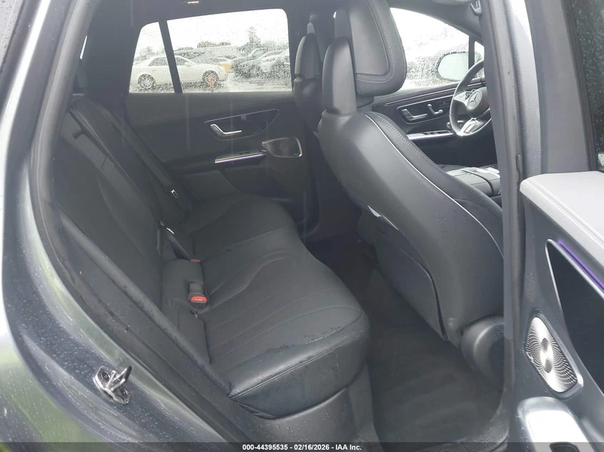 Mercedes-Benz EQE 350 Suv 4Matic, снимка 8 - Автомобили и джипове - 54419093