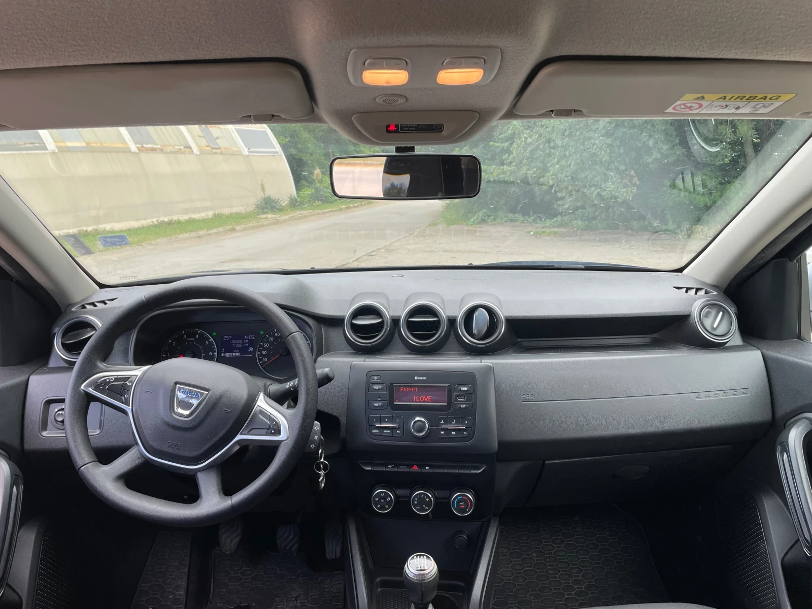 Dacia Duster, снимка 10 - Автомобили и джипове - 55037982