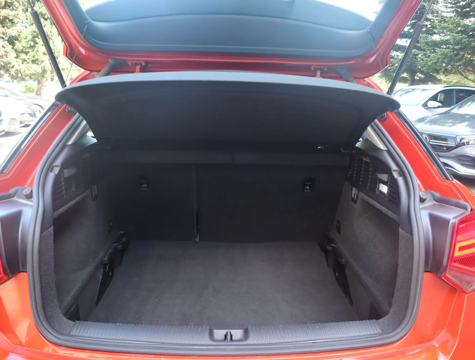 Audi Q2 1.4TFSI/Sline/Distronic/�������/Drive Select/ | Mobile.bg � ����������� 8