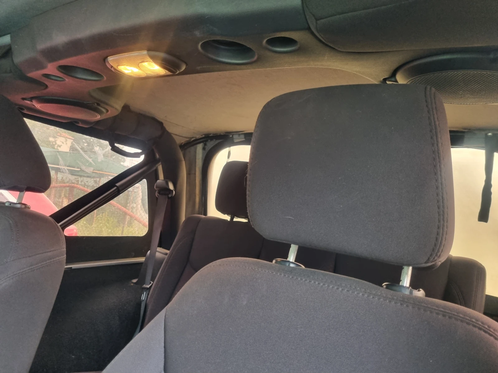 Jeep Wrangler, снимка 11 - Автомобили и джипове - 55656199