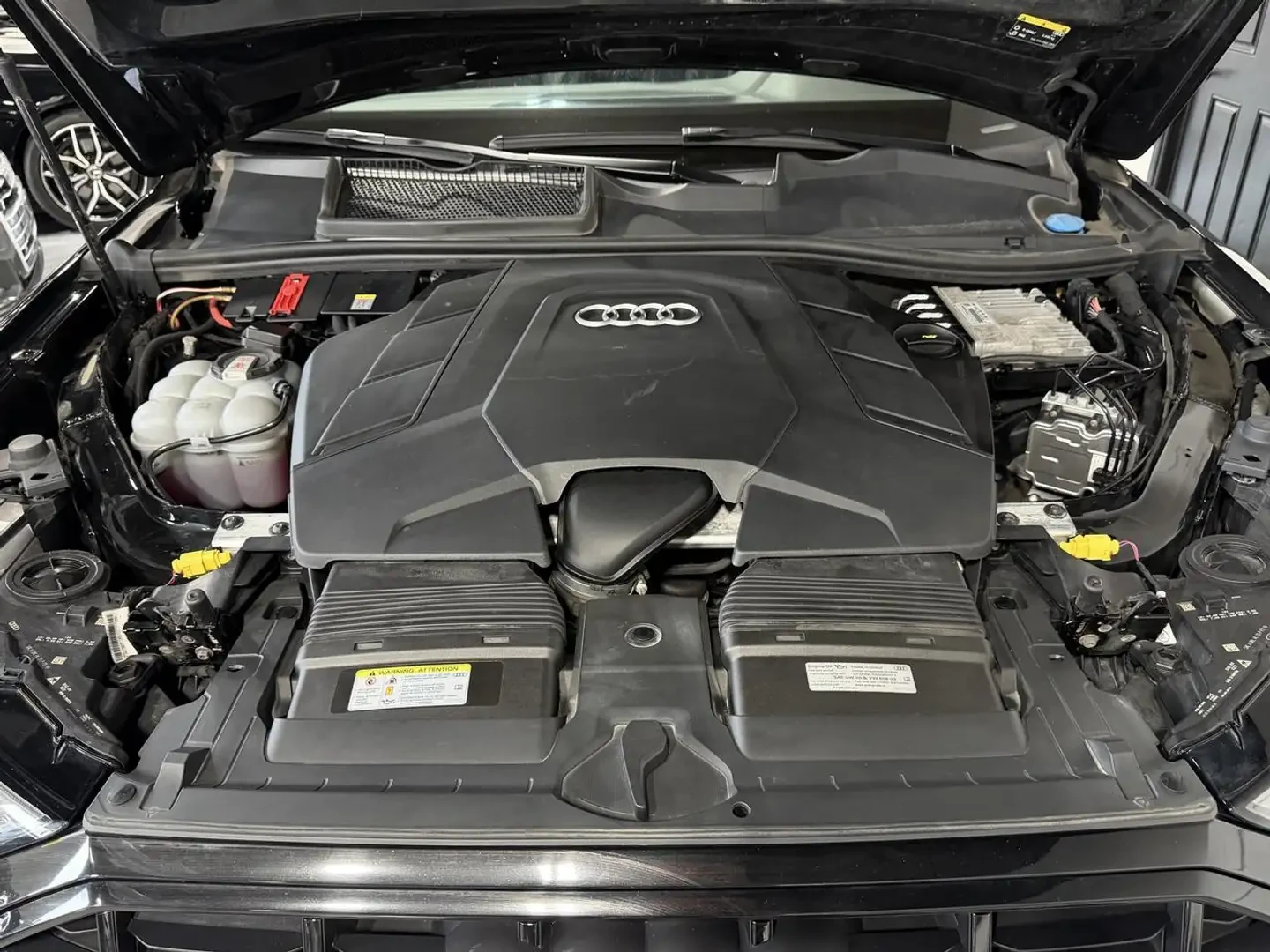 Audi Q7 55TFSI* MATRIX* S* LINE* 360КАМЕРА* ПАНОРАМА* , снимка 17 - Автомобили и джипове - 55751507