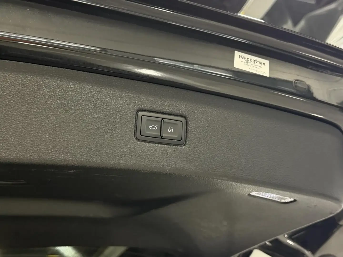 Audi Q7 55TFSI* MATRIX* S* LINE* 360КАМЕРА* ПАНОРАМА* , снимка 16 - Автомобили и джипове - 55751507