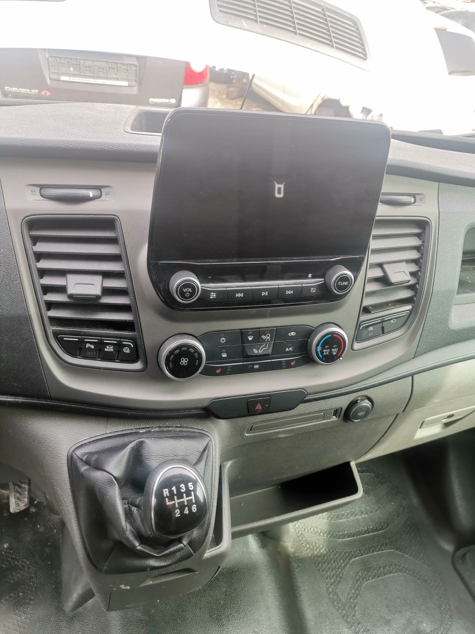 Ford Transit 2.0tdci - изображение 10