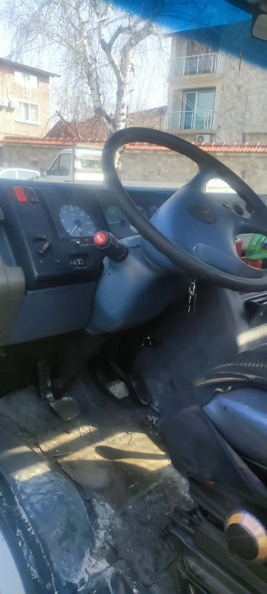 Mercedes-Benz Vario 612 N1, снимка 2 - Бусове и автобуси - 53773494