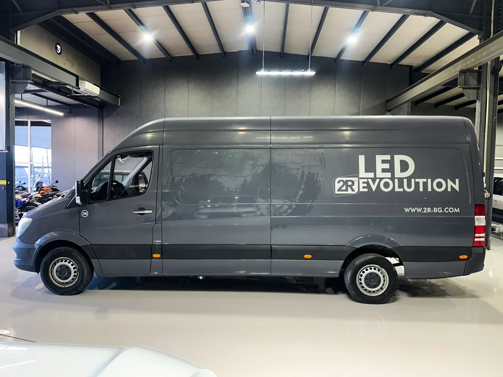 Mercedes-Benz Sprinter 319 7G-Tronic, снимка 4 - Бусове и автобуси - 54560594