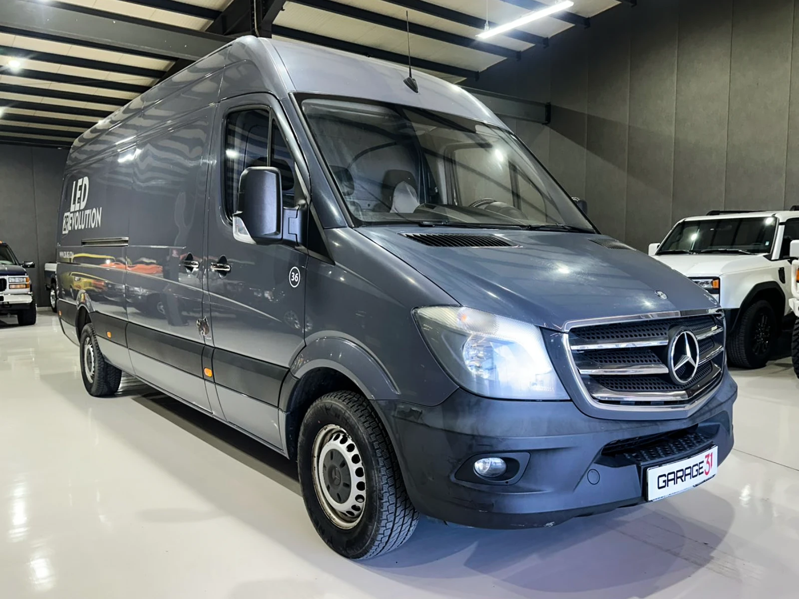 Mercedes-Benz Sprinter 319 7G-Tronic