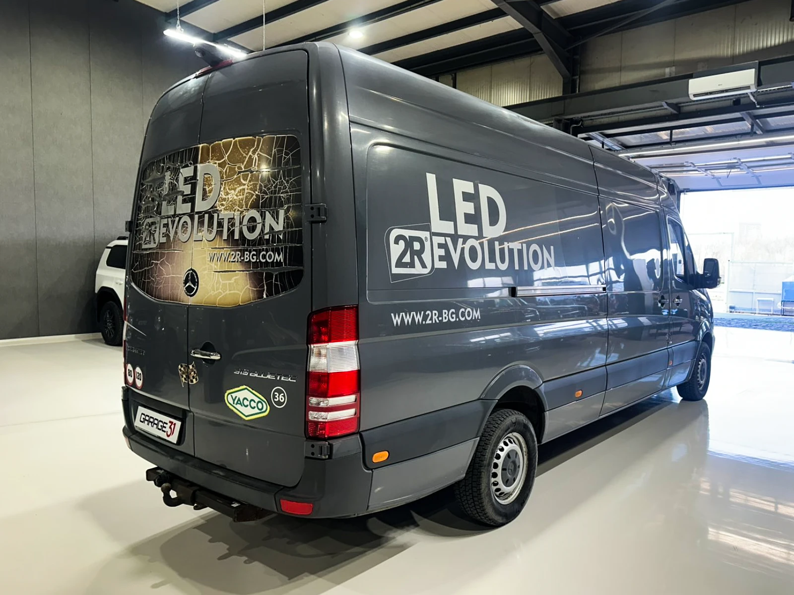 Mercedes-Benz Sprinter 319 7G-Tronic, снимка 8 - Бусове и автобуси - 54560594
