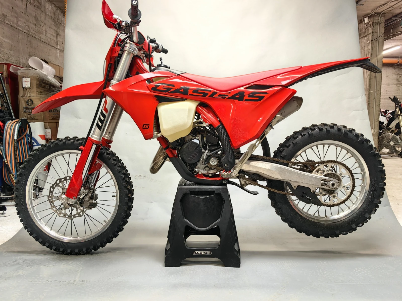 GASGAS EC 125 TBI 2025 - изображение 2