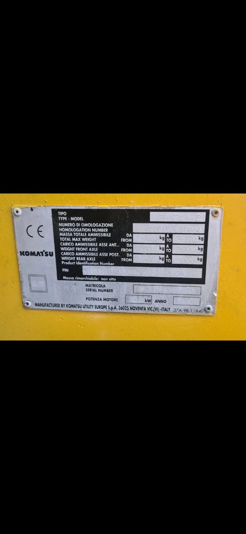 Мини челни товарачи Komatsu SK 714, снимка 10 - Индустриална техника - 54554879